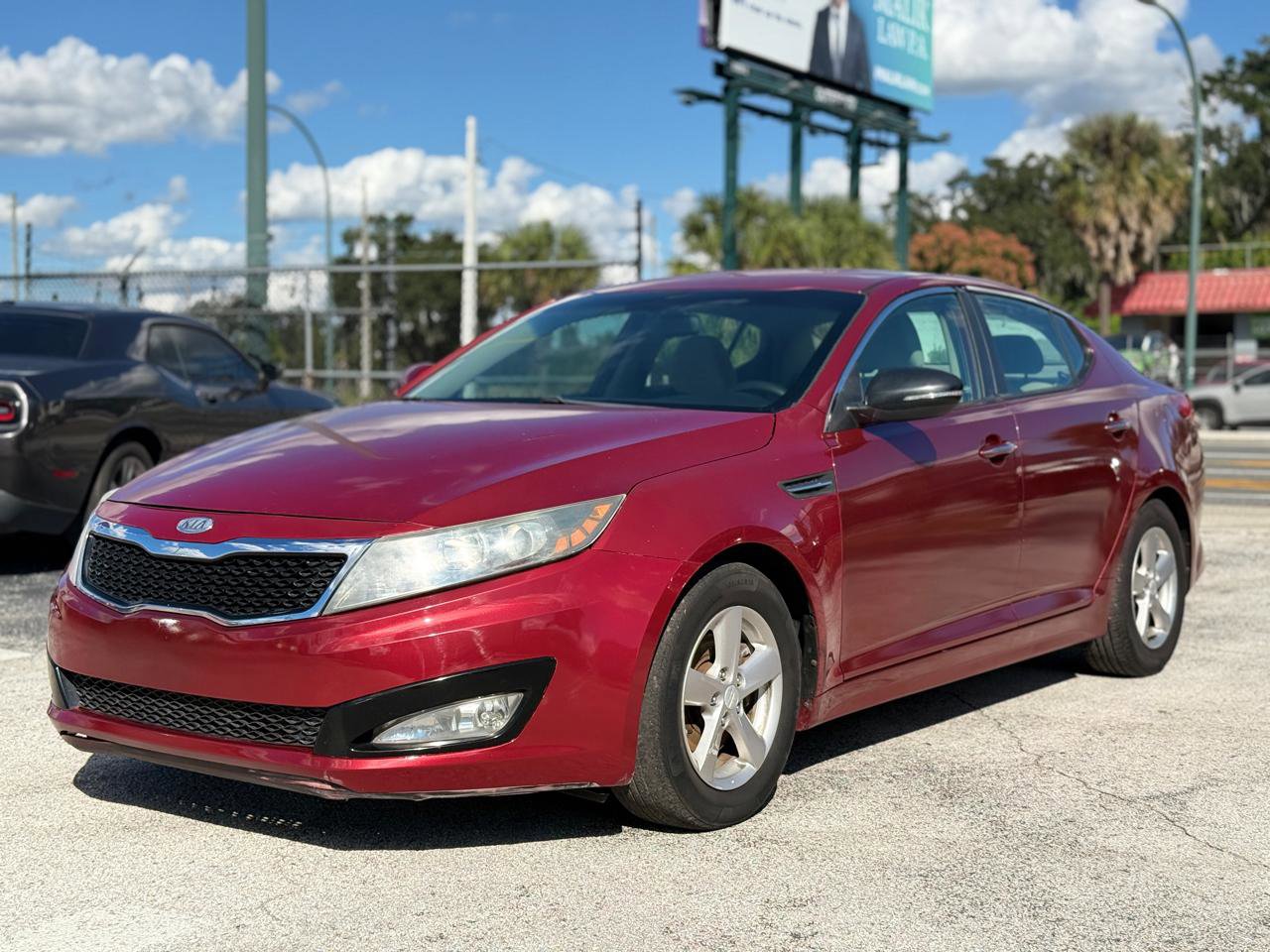 Used 2014 Kia Optima LX image 1
