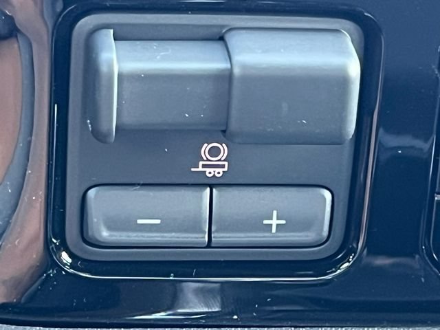 New 2026 Chevrolet Silverado 3500 High Country w/ Technology Package AWD/4WD image 35