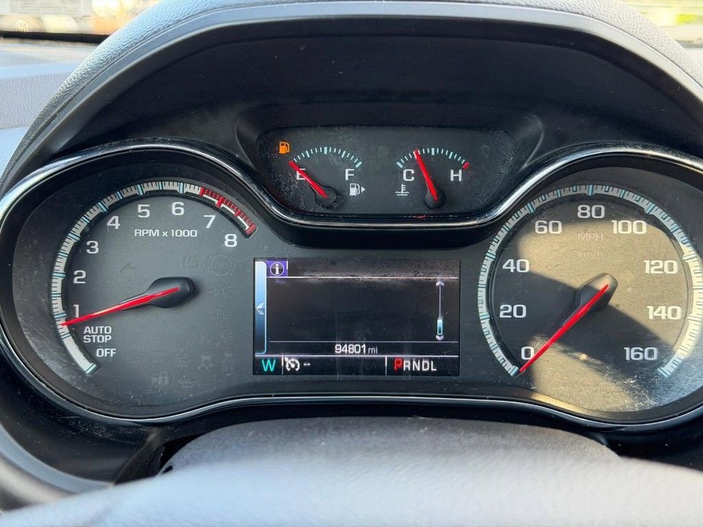 Used 2017 Chevrolet Cruze LT w/ Sun And Sound Package FWD image 17