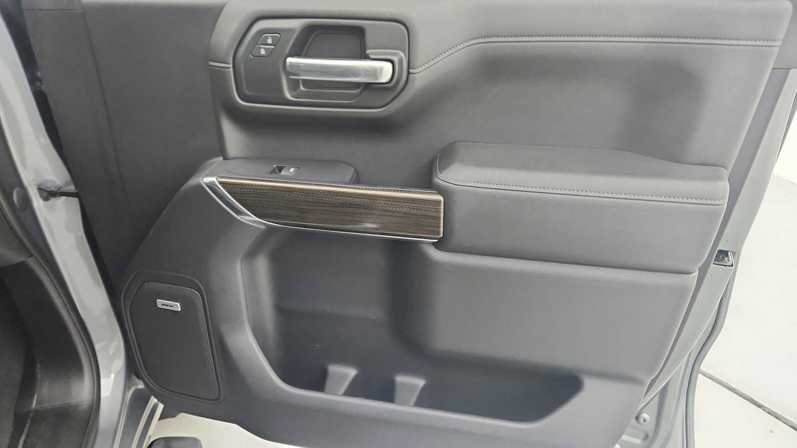 Used 2019 Chevrolet Silverado 1500 RST w/ All-Star Edition RWD image 24