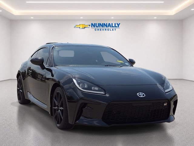 Used 2025 Toyota GR86 Premium RWD image 7