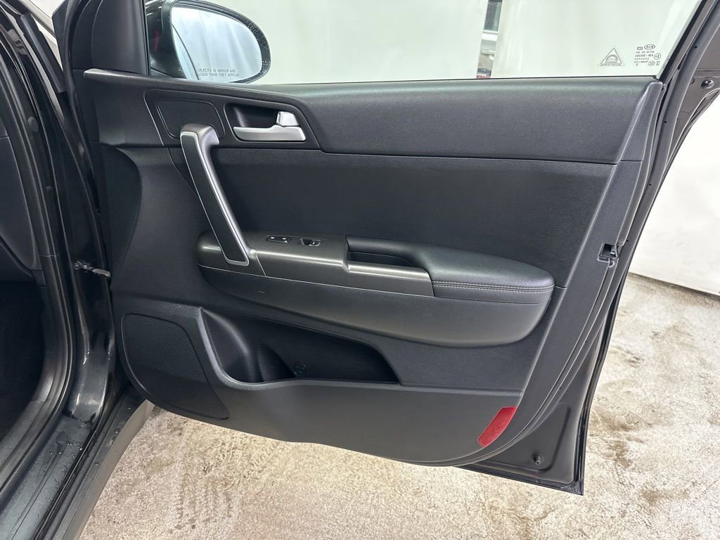 Used 2019 Kia Sportage LX image 23