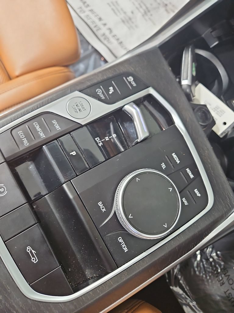 Used 2024 BMW 430i Convertible RWD image 25