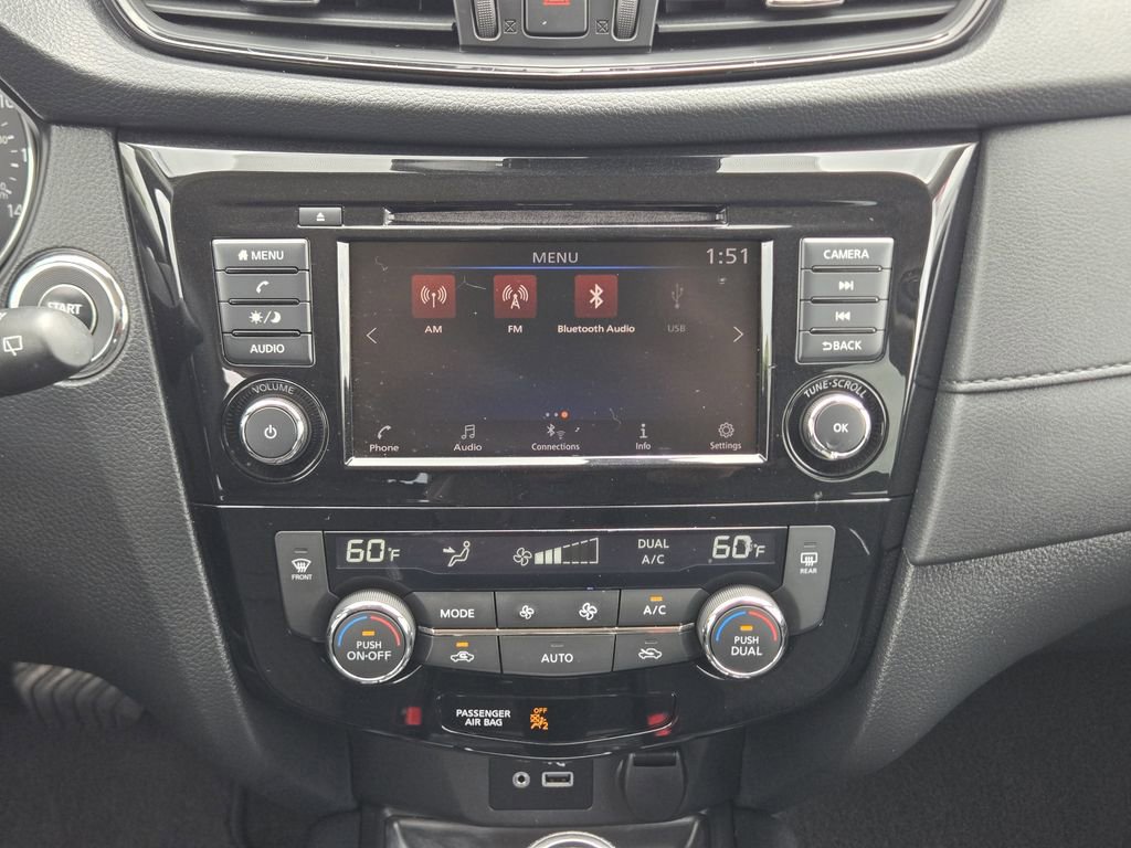 Used 2019 Nissan Rogue SV image 22