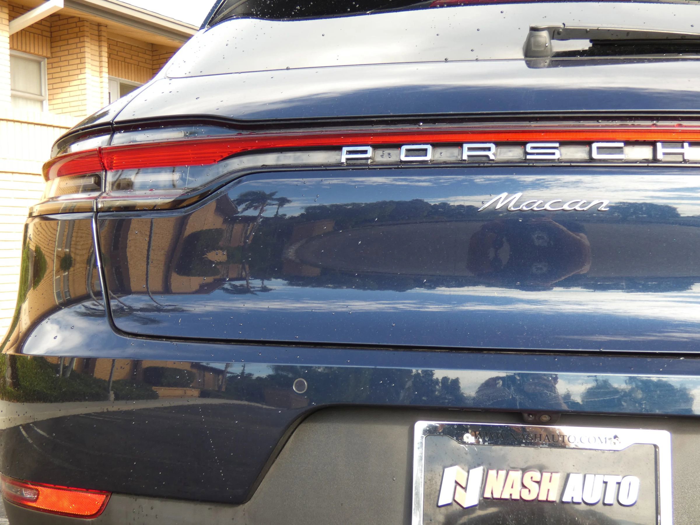 Used 2019 Porsche Macan image 11