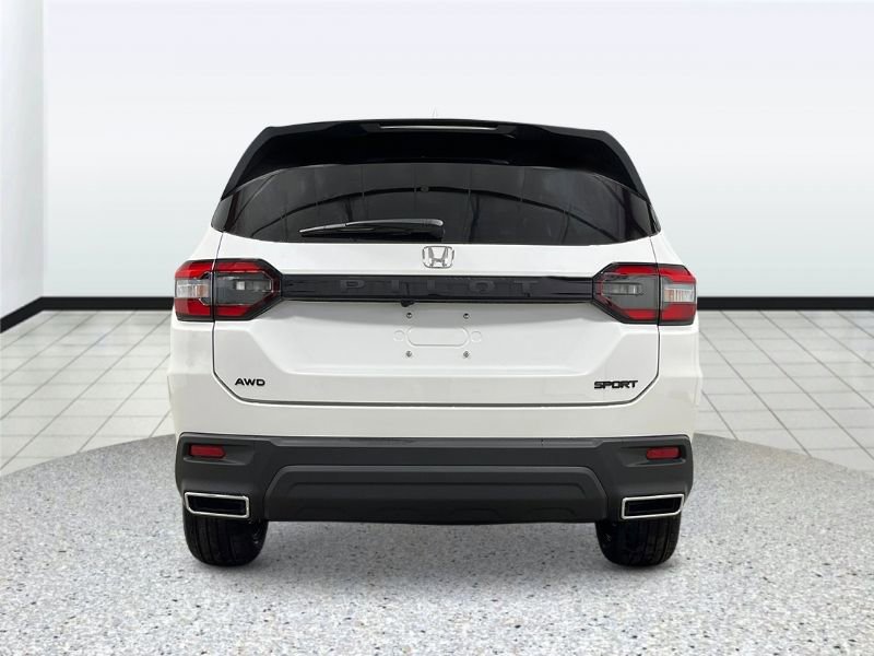 New 2025 Honda Pilot Sport image 4