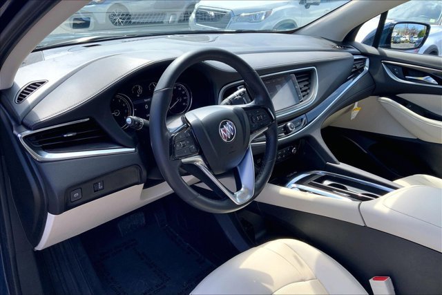 Used 2023 Buick Enclave Essence w/ Experience Buick Package AWD/4WD image 14
