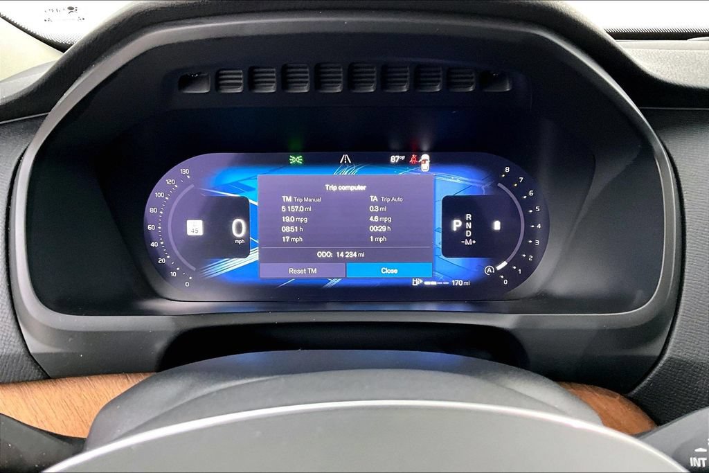 Certified 2024 Volvo XC90 B6 Plus AWD/4WD image 27