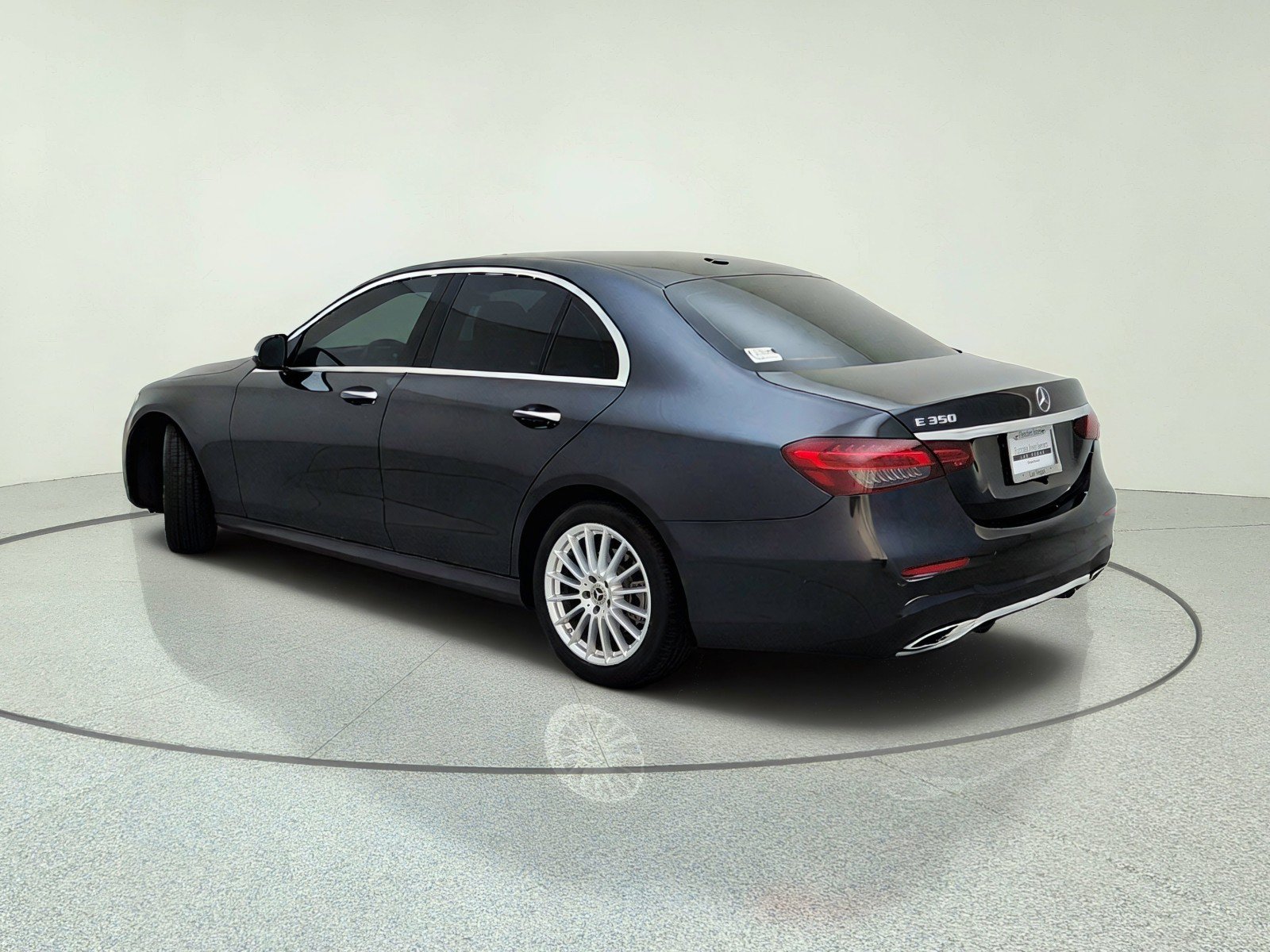 Used 2021 Mercedes-Benz E 350 Sedan image 12