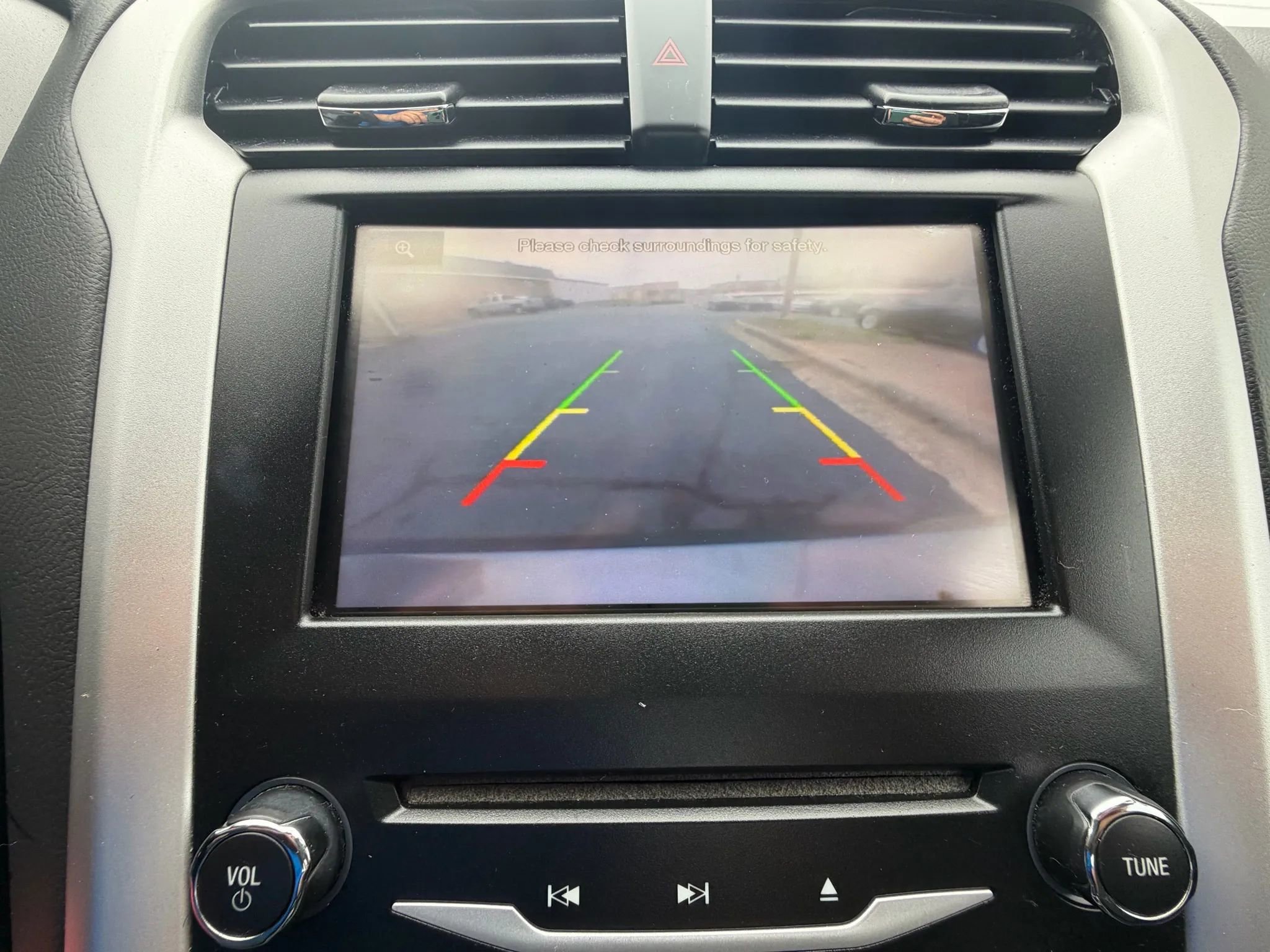 Used 2013 Ford Fusion SE image 22