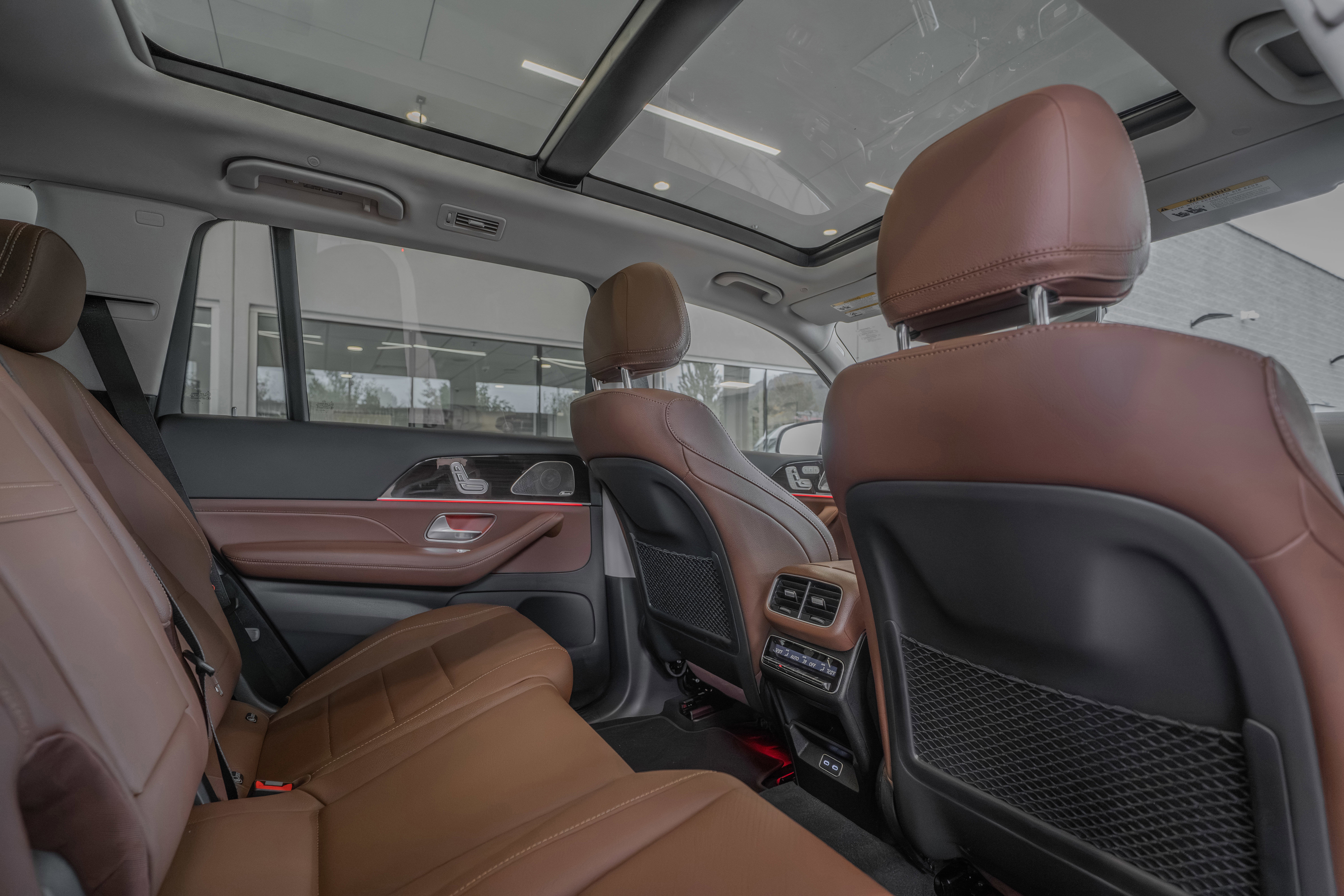 New 2026 Mercedes-Benz GLS 450 4MATIC image 28