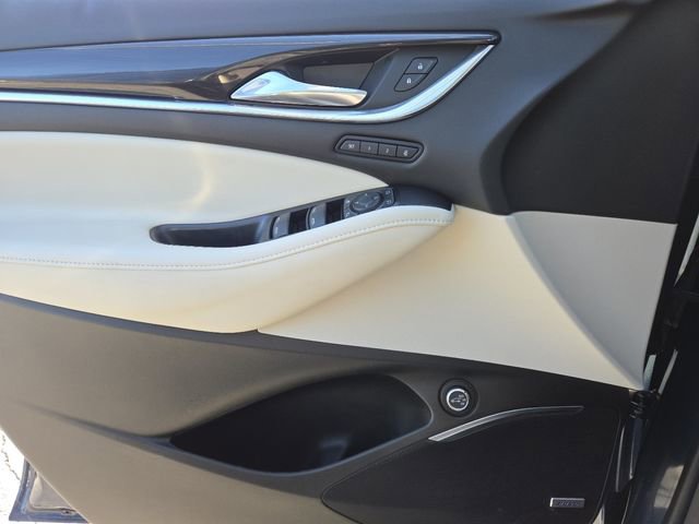 Used 2022 Buick Enclave Premium w/ Experience Buick Package AWD/4WD image 36