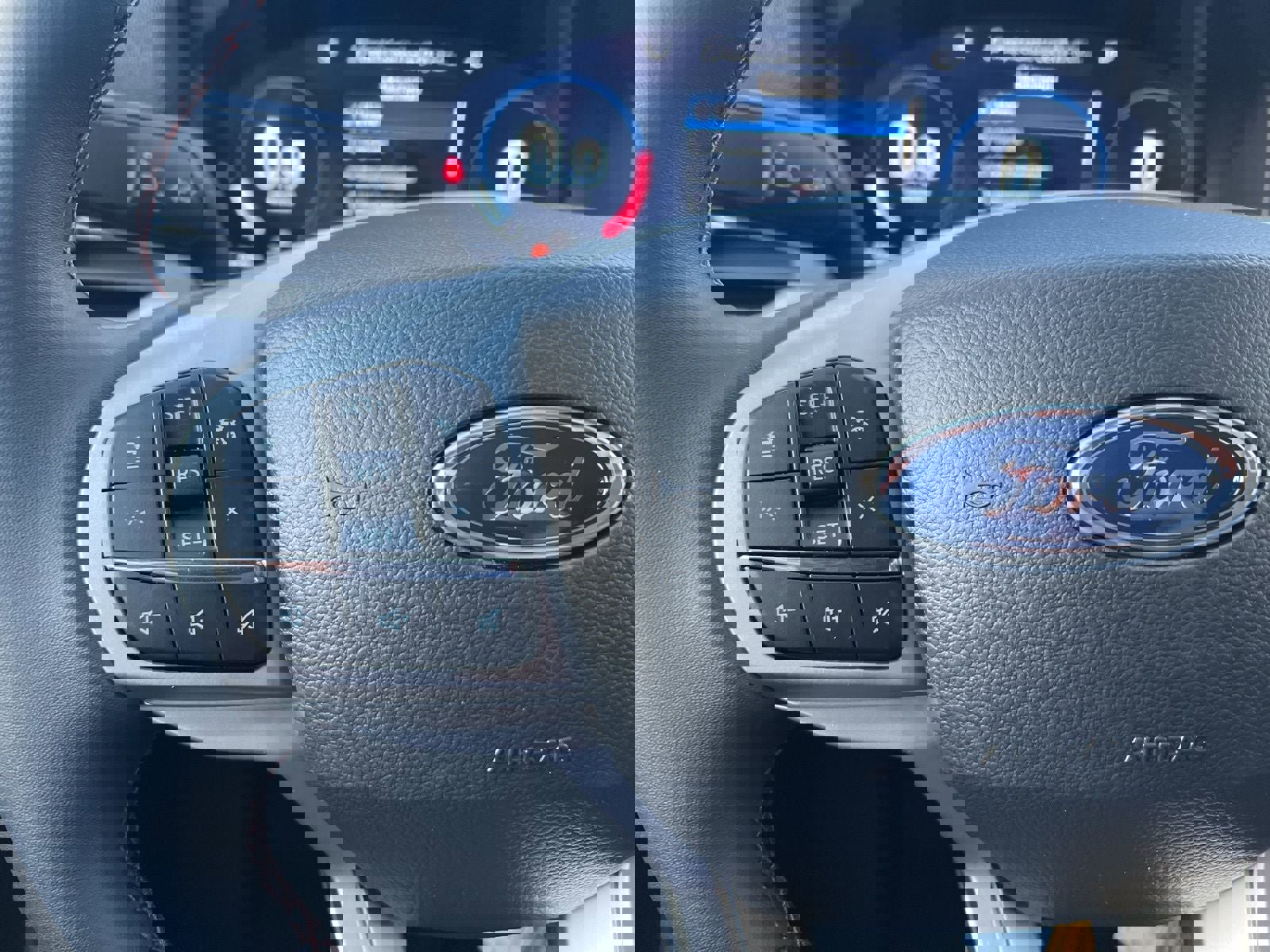 New 2025 Ford Explorer Active w/ Active Comfort Package image 22