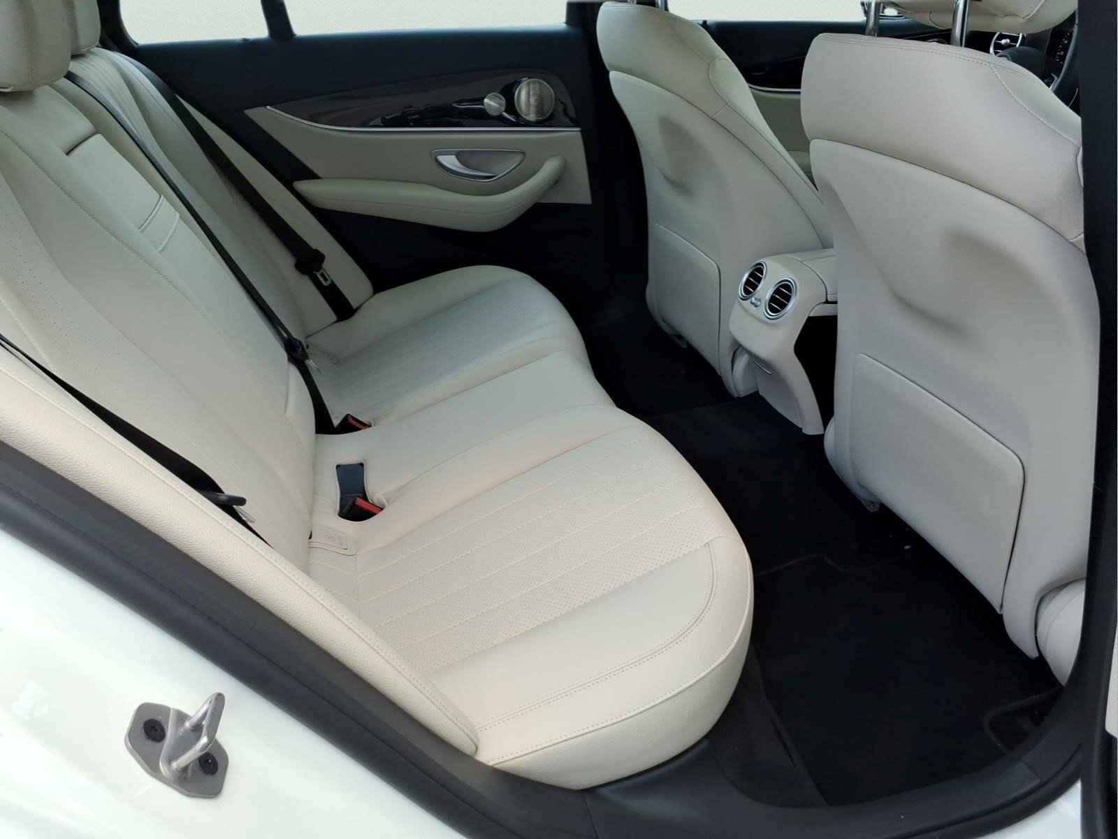 Certified 2023 Mercedes-Benz E 350 4MATIC Sedan image 28