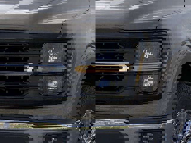 New 2026 Ford F150 XLT w/ Equipment Group 302A MID image 18