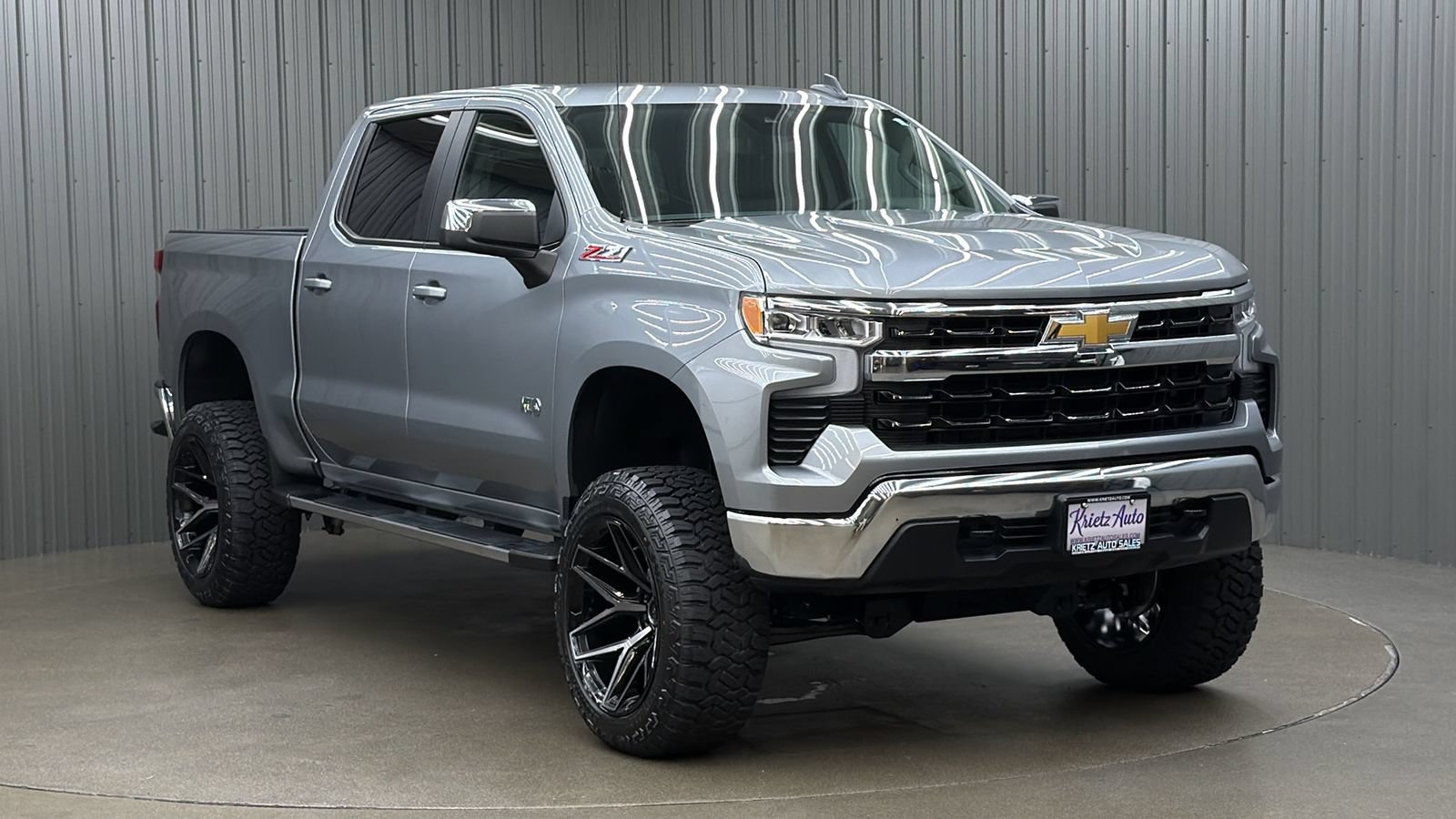 Used 2026 Chevrolet Silverado 1500 LT AWD/4WD image 7