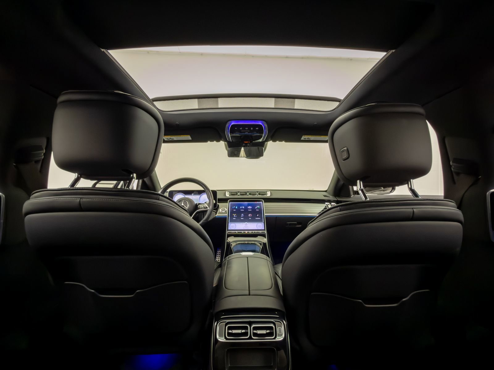 Used 2023 Mercedes-Benz S 500 4MATIC w/ AMG Line image 14