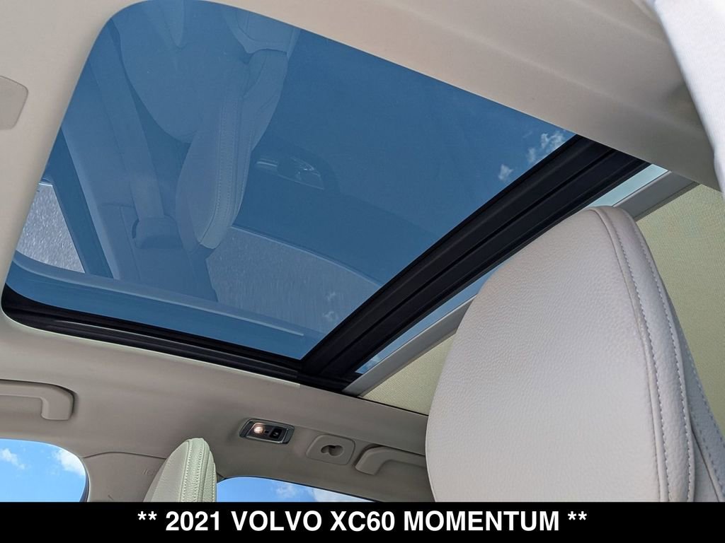 Used 2021 Volvo XC60 T5 Momentum w/ Advanced Package AWD/4WD image 4
