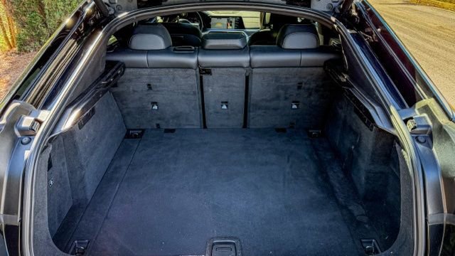 Used 2023 BMW X6 M50i w/ Executive Package image 22