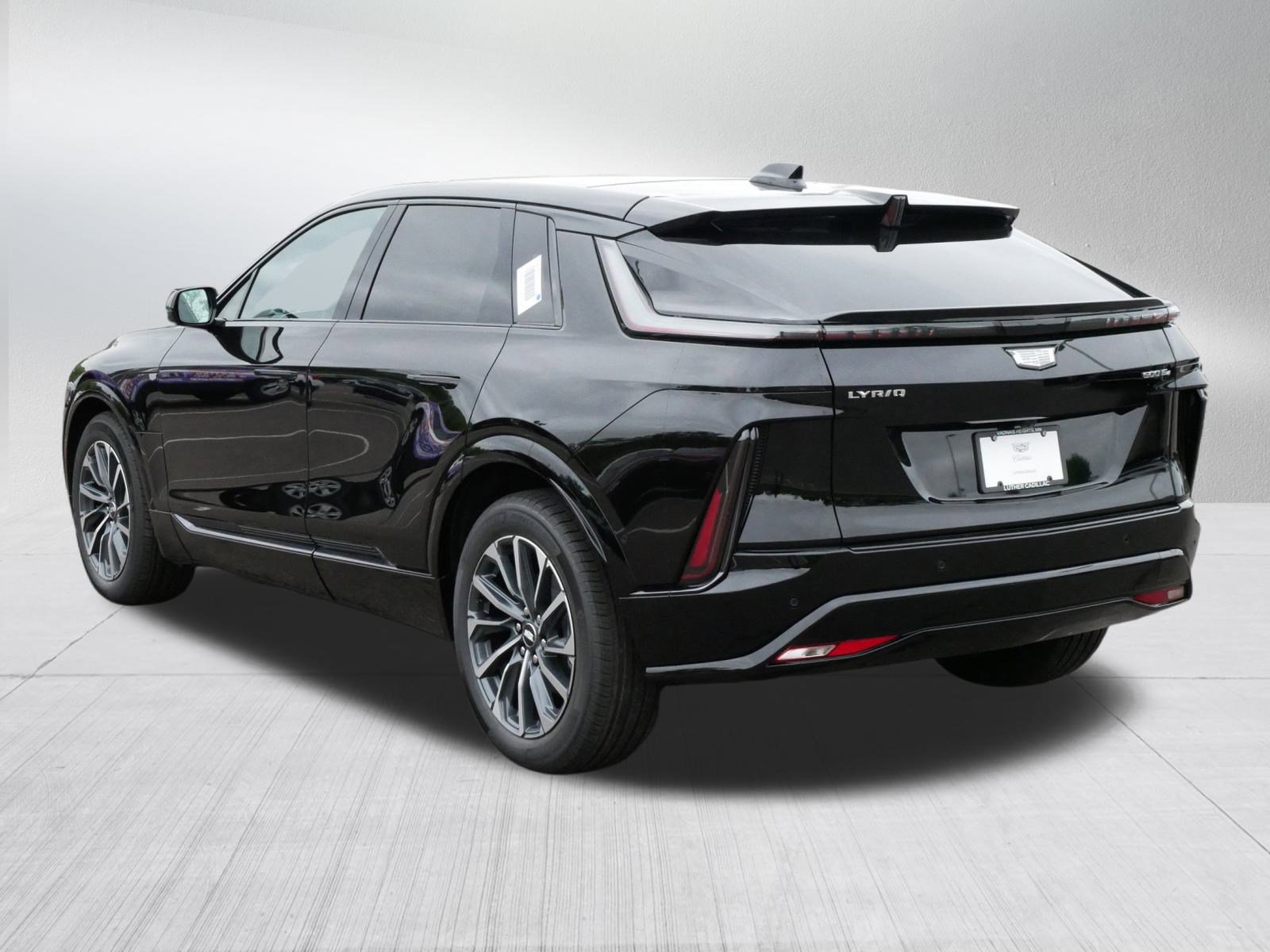 New 2025 Cadillac Lyriq Sport image 4
