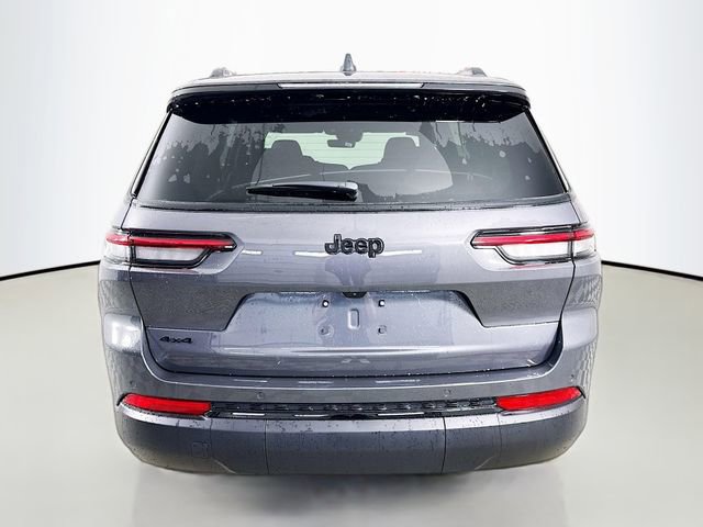 Used 2025 Jeep Grand Cherokee L Altitude image 6