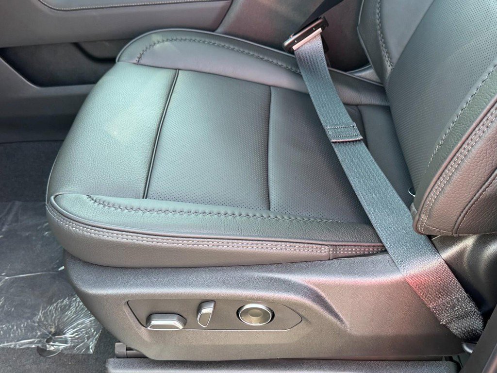 New 2026 GMC Sierra 1500 Denali w/ Denali Reserve Package image 17