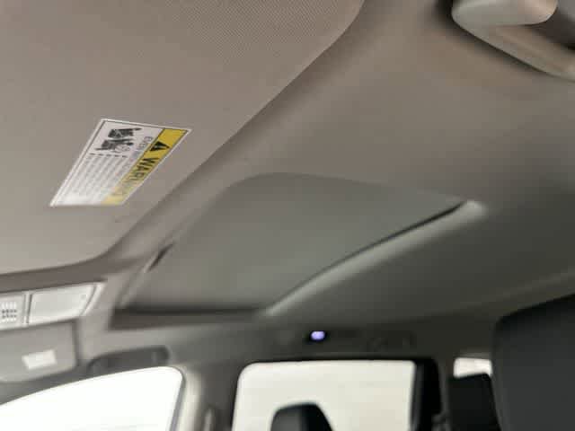 Used 2025 Honda Odyssey EX-L image 27