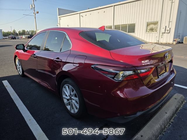 Used 2021 Toyota Camry LE FWD image 7