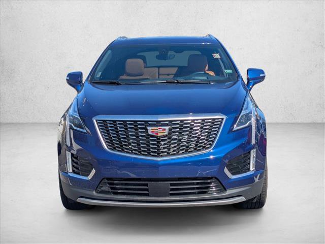 Used 2025 Cadillac XT5 Premium Luxury w/ Technology Package image 2
