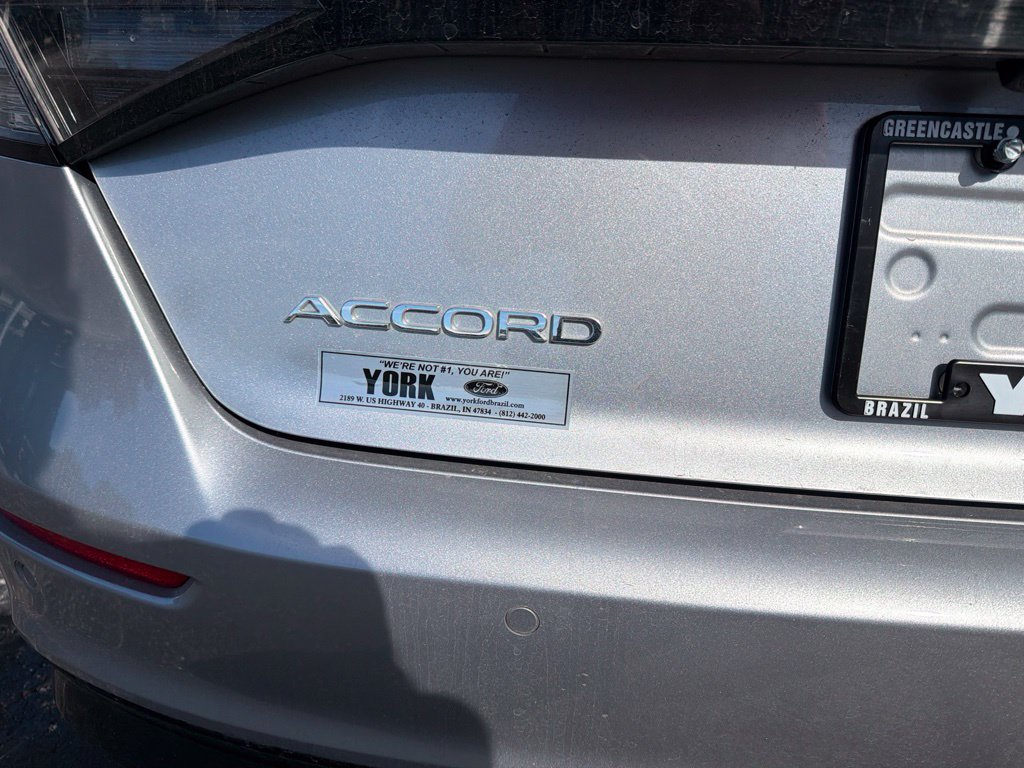 Used 2024 Honda Accord Touring image 6