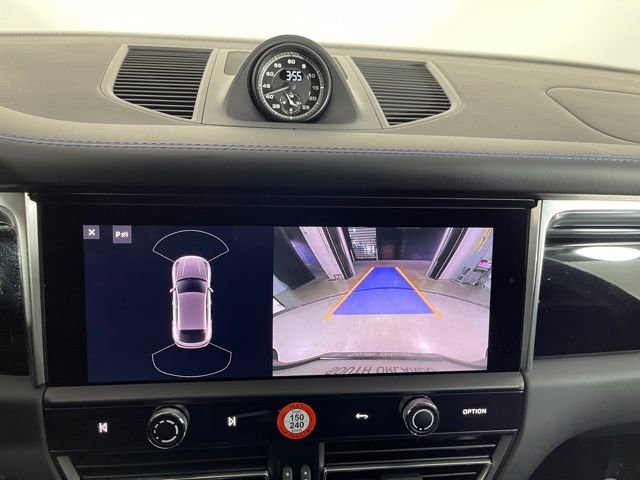 New 2025 Porsche Macan S image 40