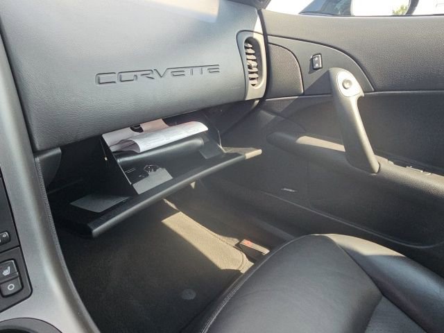 Used 2006 Chevrolet Corvette Convertible w/ Preferred Equipment Group image 42