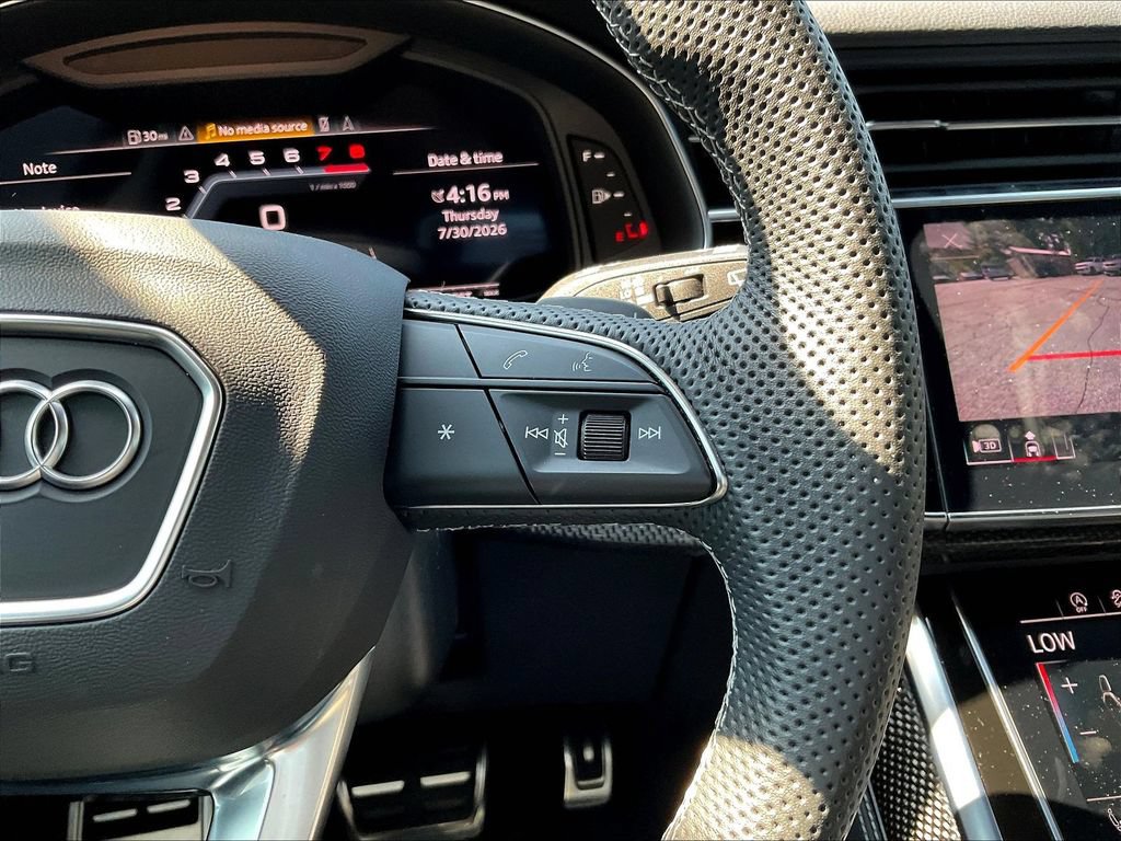 Used 2023 Audi SQ8 Prestige AWD/4WD image 11