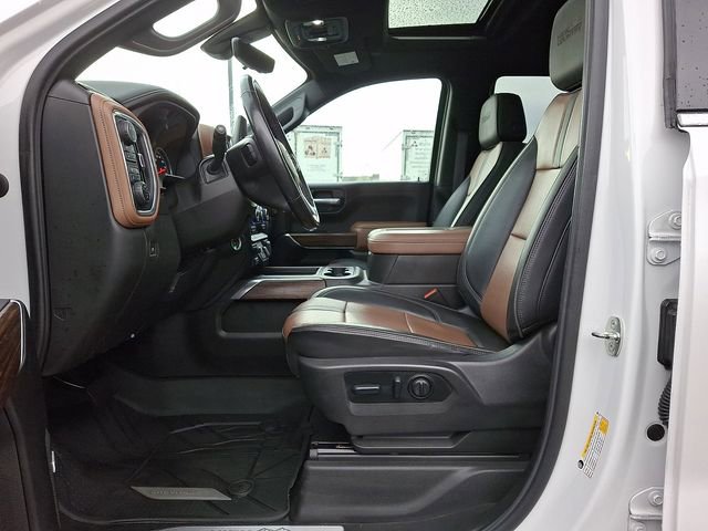 Used 2022 Chevrolet Silverado 1500 High Country w/ Technology Package AWD/4WD image 15