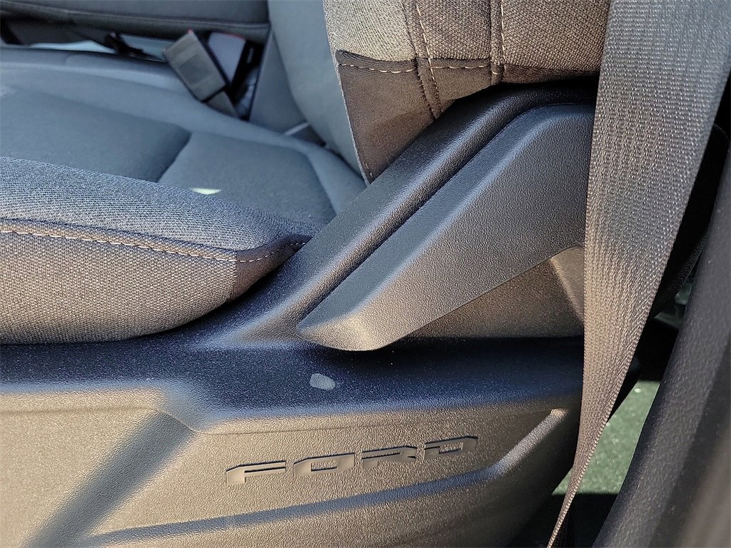 New 2026 Ford F250 XLT w/ XLT Premium Package image 20