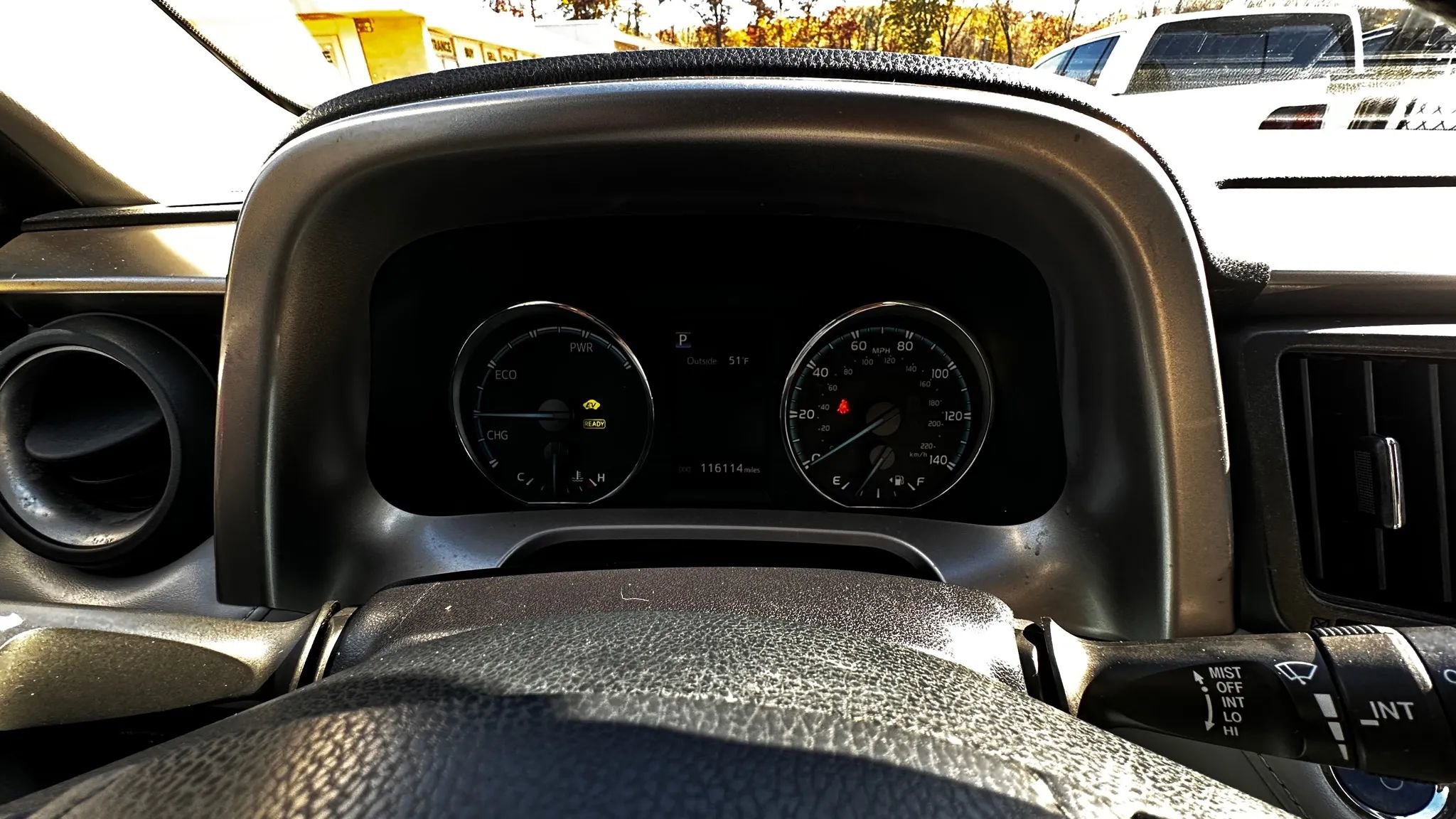 Used 2018 Toyota RAV4 XLE image 11