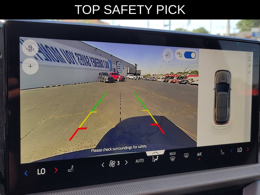 Used 2025 Ford Explorer Active AWD/4WD image 26