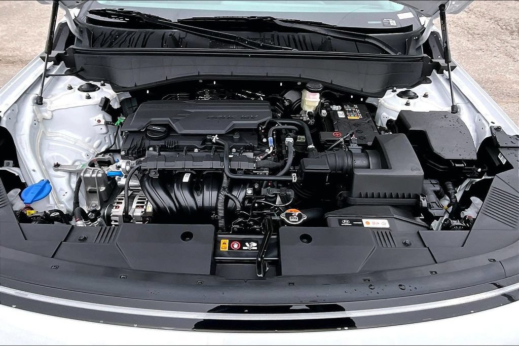 New 2026 Hyundai Kona SE AWD/4WD image 12