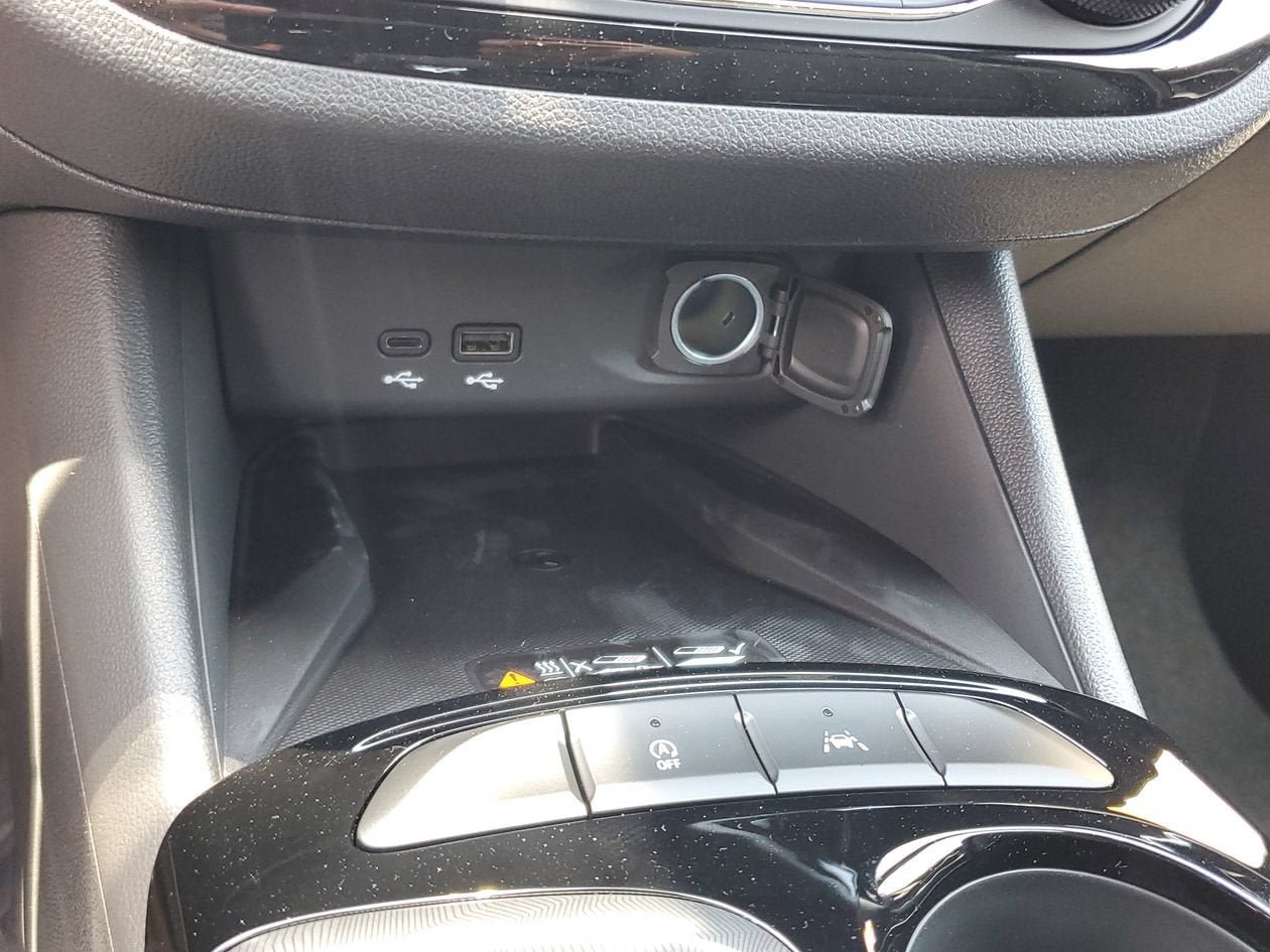 New 2026 Buick Envista Sport Touring w/ Convenience II Package FWD image 23
