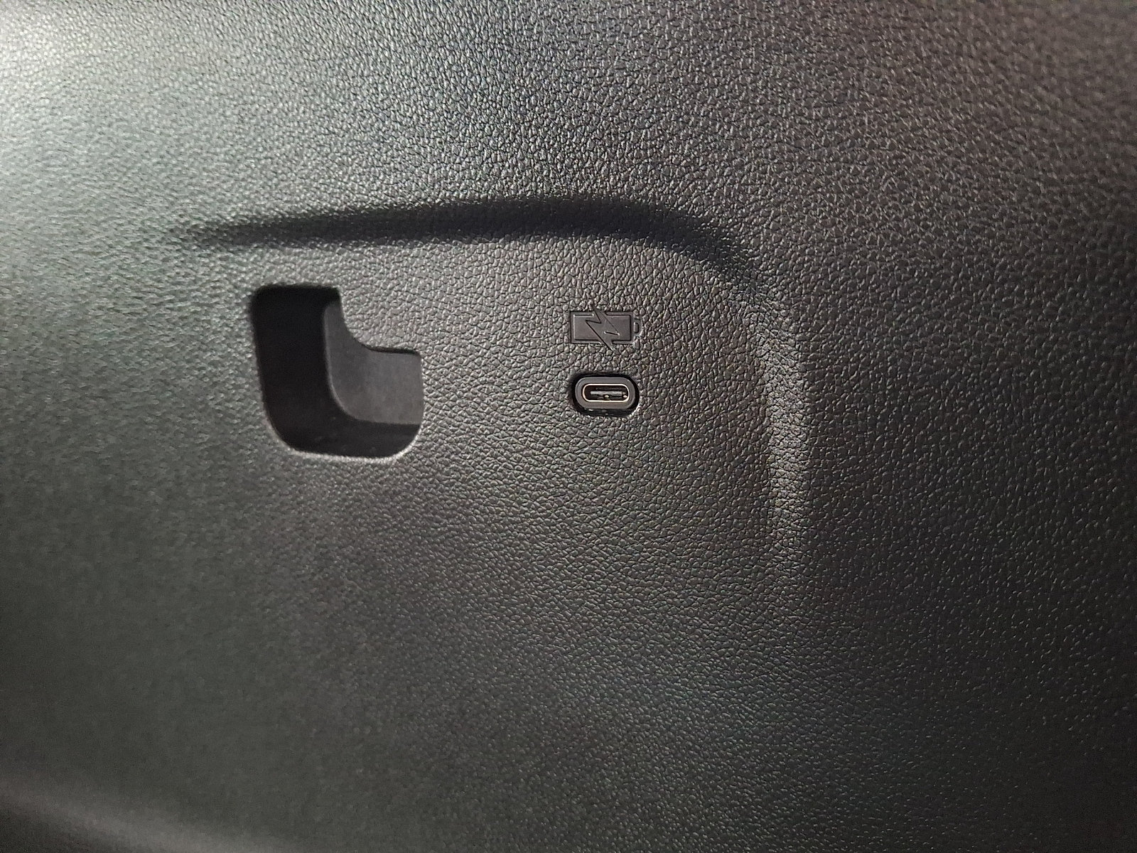 Used 2025 GMC Acadia Elevation AWD/4WD image 12