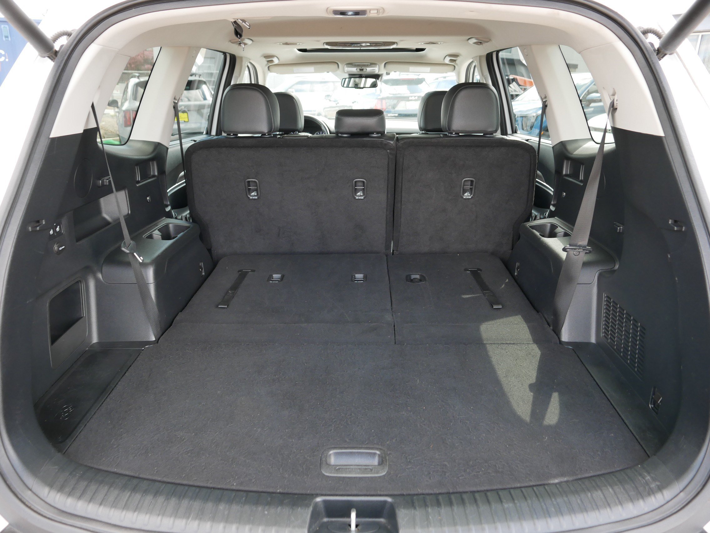 Used 2020 Kia Telluride EX AWD/4WD image 18