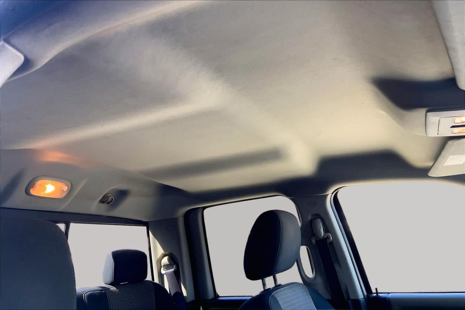 Used 2011 RAM 1500 Classic SLT RWD image 13