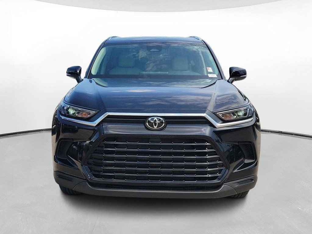 Certified 2026 Toyota Grand Highlander FWD image 2