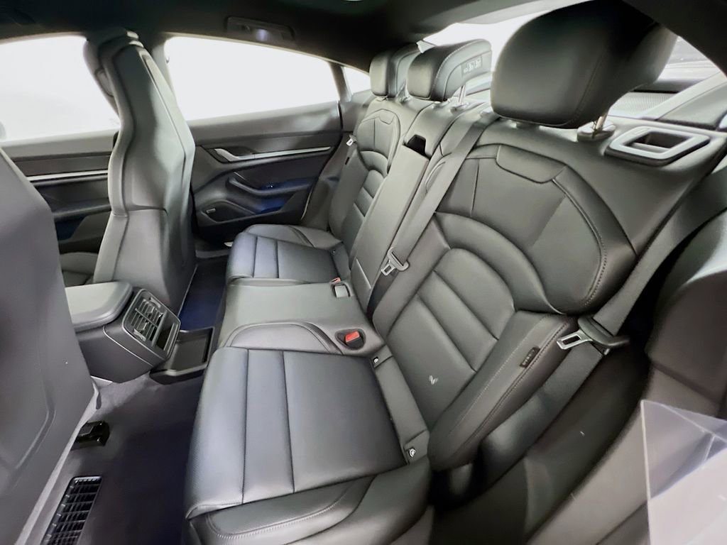 New 2026 Porsche Taycan 4S AWD/4WD image 24