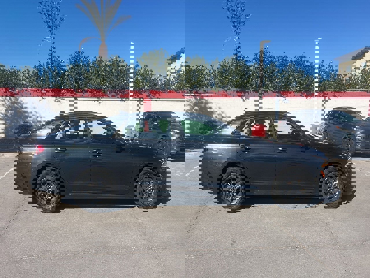 Used 2023 Kia K5 LXS image 3