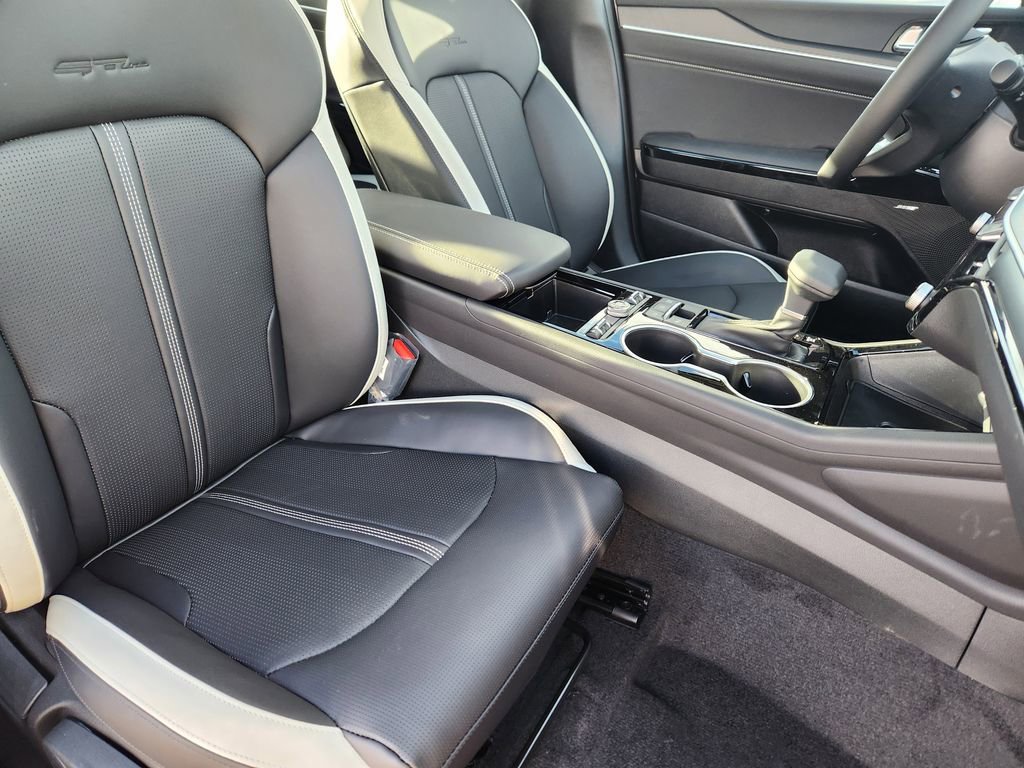 New 2026 Kia K5 GT-Line image 14