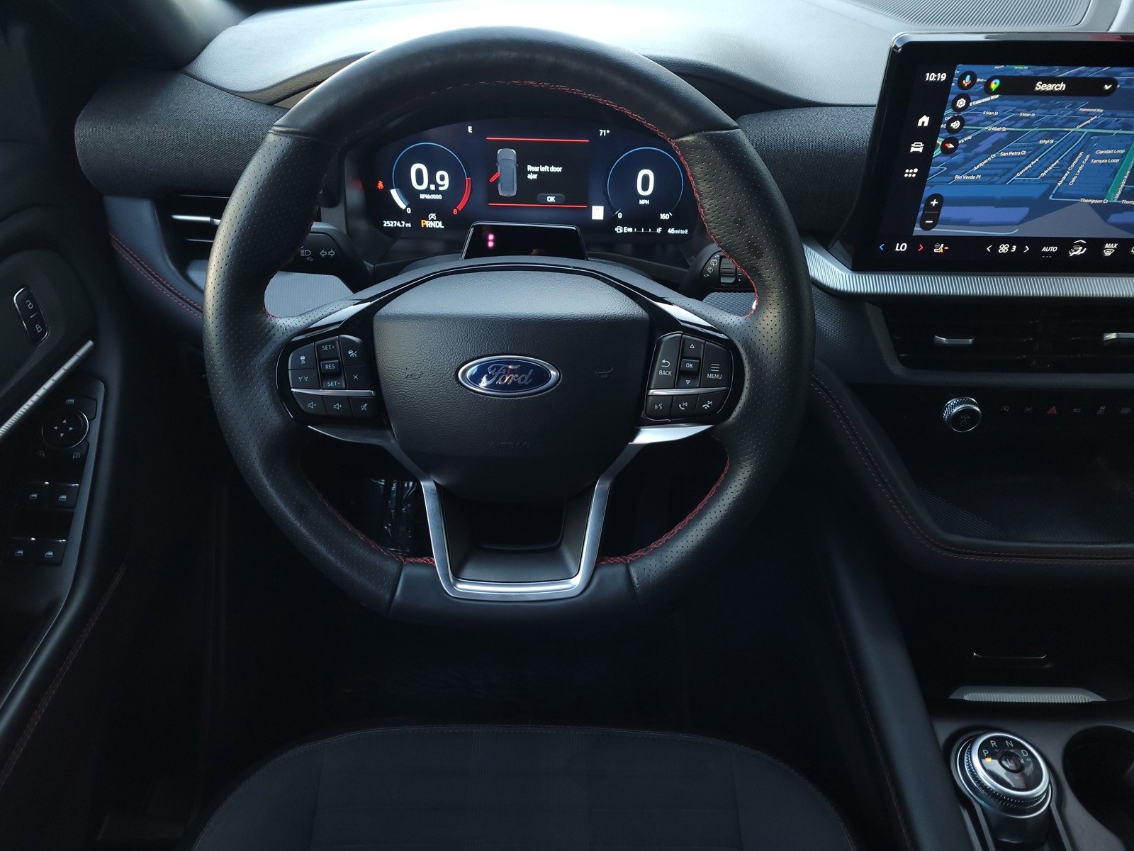 Used 2025 Ford Explorer ST-Line image 15