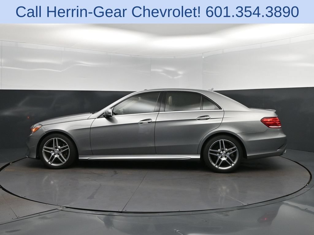 Used 2015 Mercedes-Benz E 350 Sedan image 4