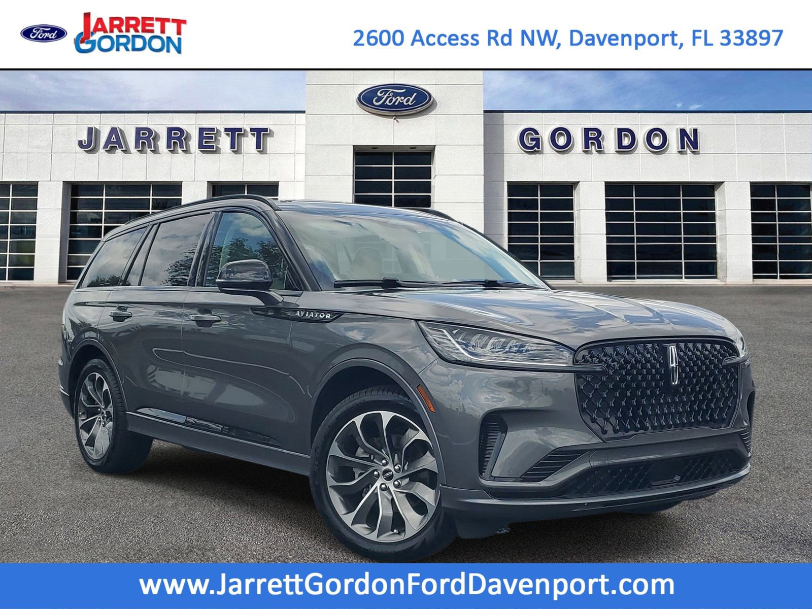 Used 2025 Lincoln Aviator AWD w/ Jet Appearance Package image 1