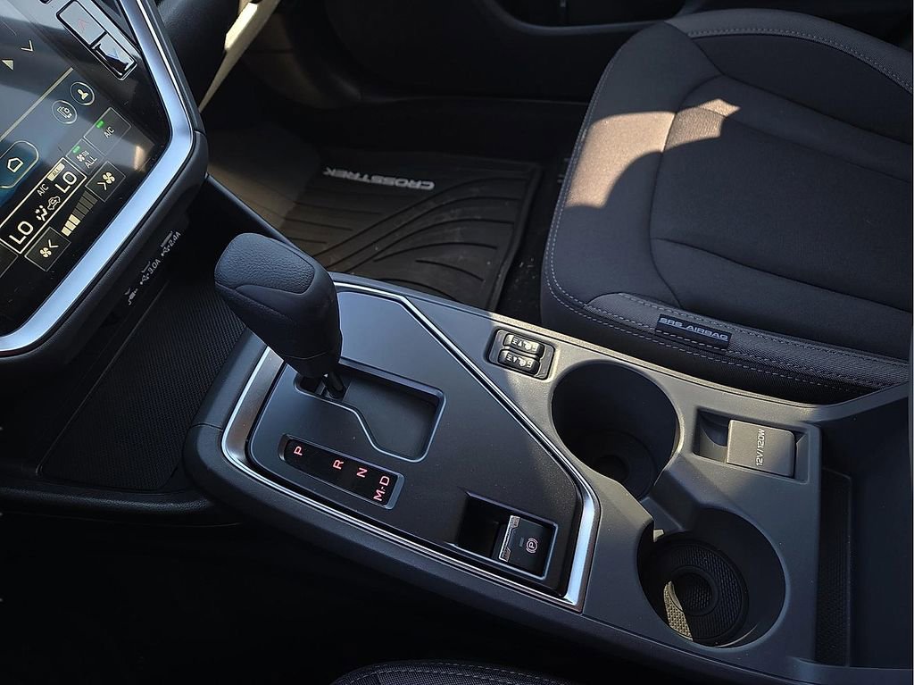 Used 2025 Subaru Crosstrek 2.0i Premium image 20